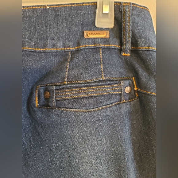 Diamante Womens Size 18 Distressed Double Button Dark Wash Blue Jeans - Picture 5 of 9